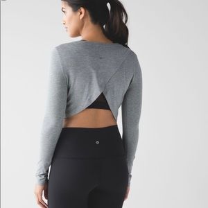 Lululemon Cruiser Cropped Long Sleeve